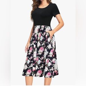 Short sleeve floral summer dress w/pockets!